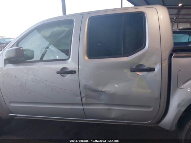 1N6AD0EV1JN719143 Nissan Frontier Sv V6