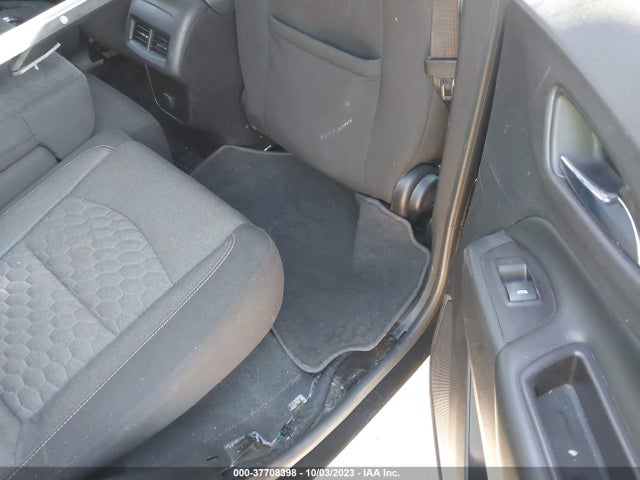 Chevrolet EQUINOX LT 2018 2GNAXTEX9J6308226 Image 8
