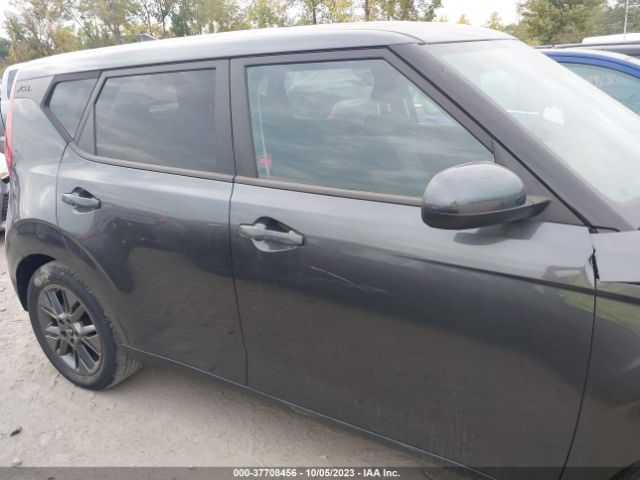 KNDJ23AUXM7794357 KIA SOUL S