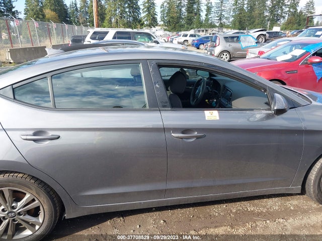 2018 HYUNDAI ELANTRA SEL VIN: 5NPD84LF3JH398472