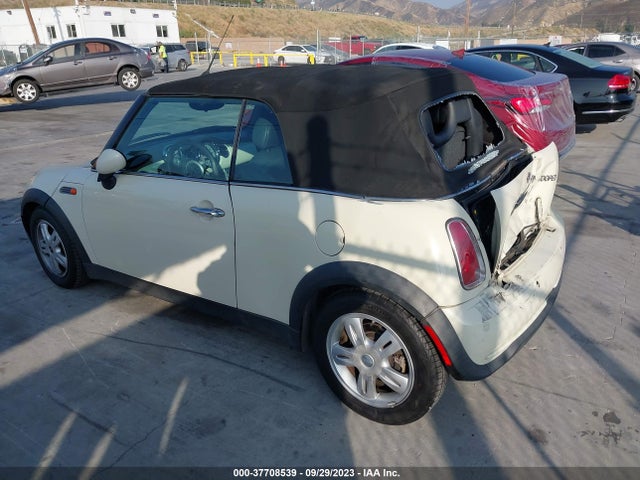 2008 MINI COOPER WMWRF33558TG17855 Photo 2