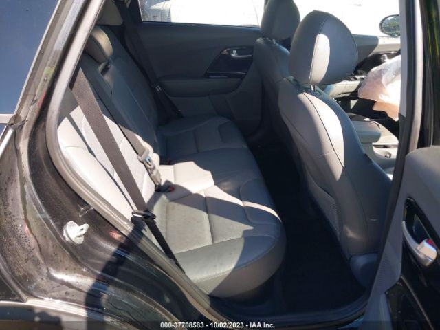 KNDCC3LC6H5043834 KIA NIRO EX