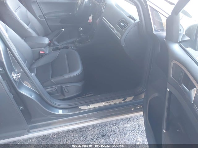 3VWM17AU9KM513592 Volkswagen Golf Alltrack S/se/sel