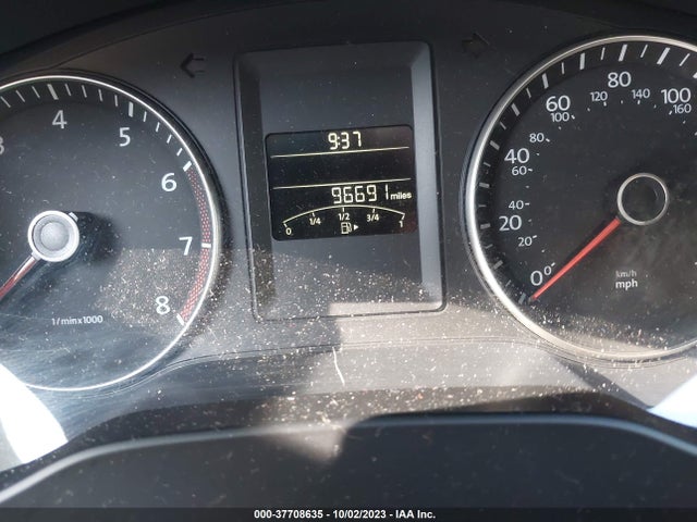 3VWD07AJ8EM304373 Volkswagen Jetta Sedan Se W/connectivity/sunroof