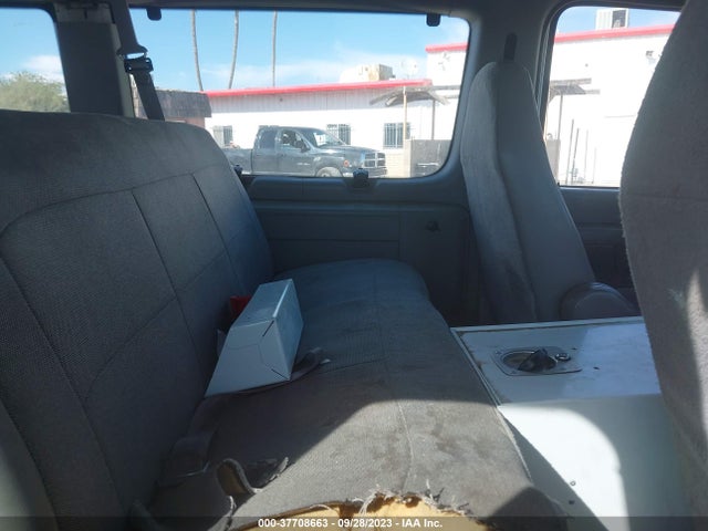 2002 FORD ECONOLINE WAGON XL/XLT VIN: 1FBSS31SX2HB55264