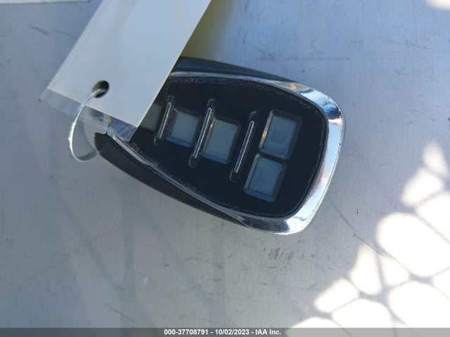 Chevrolet EQUINOX LT 2018 2GNAXJEV8J6152201 Image 11