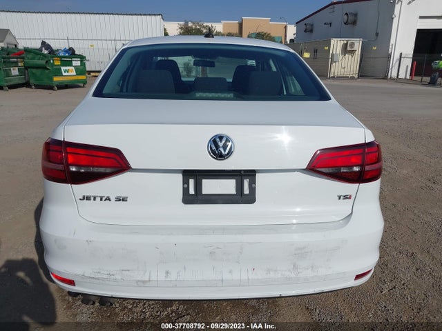 3VWD67AJ7GM310375 Volkswagen Jetta Sedan 1.4t Se