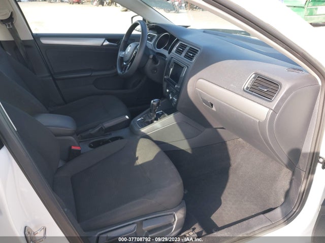 3VWD67AJ7GM310375 Volkswagen Jetta Sedan 1.4t Se