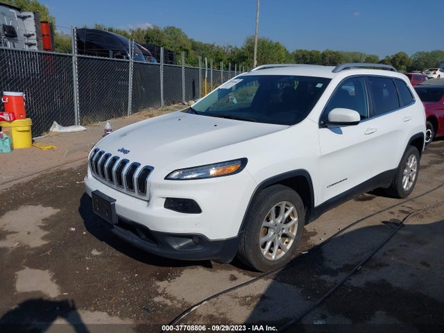 1C4PJLCB1HD221668 Jeep Cherokee Latitude Fwd