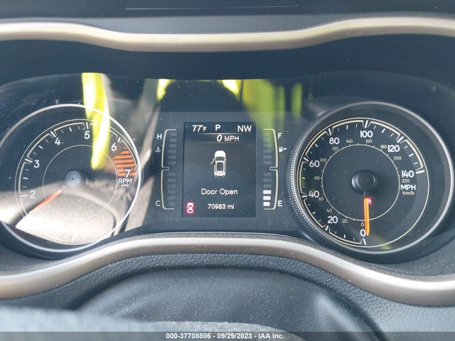 1C4PJLCB1HD221668 Jeep Cherokee Latitude Fwd