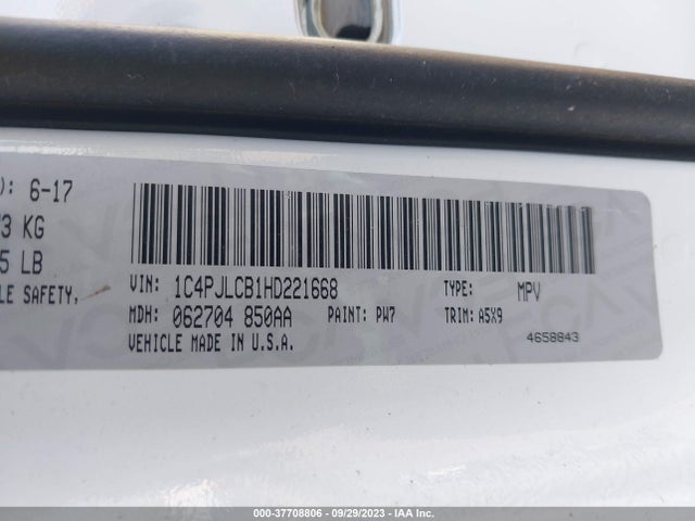 1C4PJLCB1HD221668 Jeep Cherokee Latitude Fwd