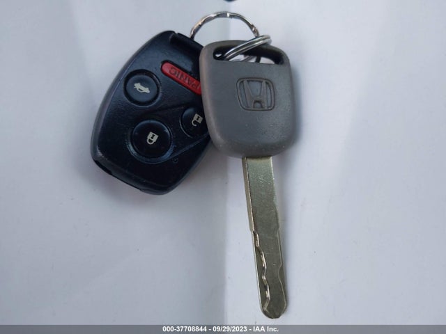 2012 HONDA ACCORD SDN LX VIN: 1HGCP2F30CA024076