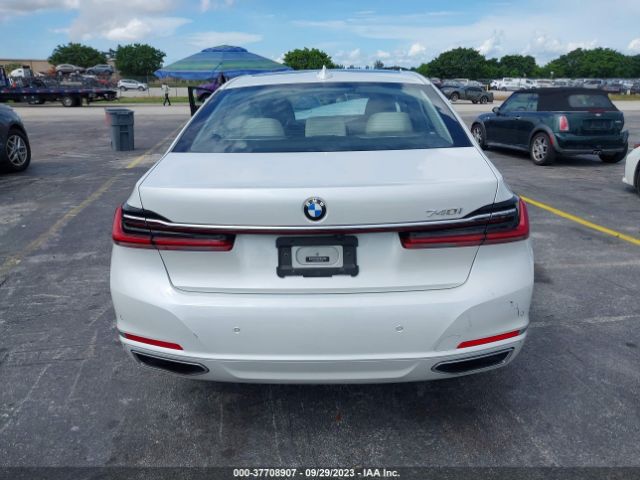 WBA7T2C08NCH73379 BMW 7 Series 740i