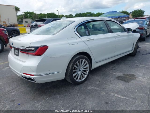WBA7T2C08NCH73379 BMW 7 Series 740i