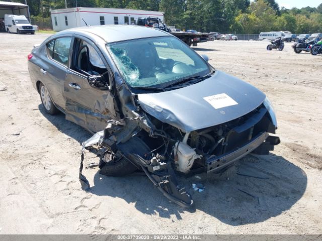 3N1CN7AP2GL827906 Nissan VERSA SV