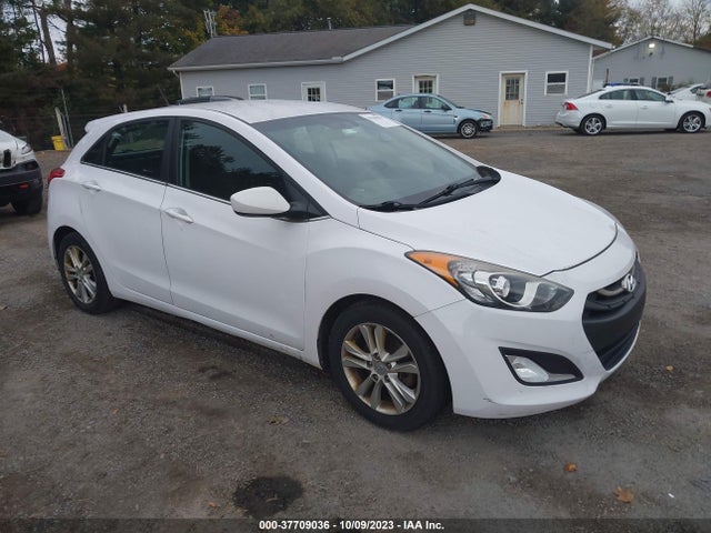 2014 HYUNDAI ELANTRA GT VIN: KMHD35LH5EU225291