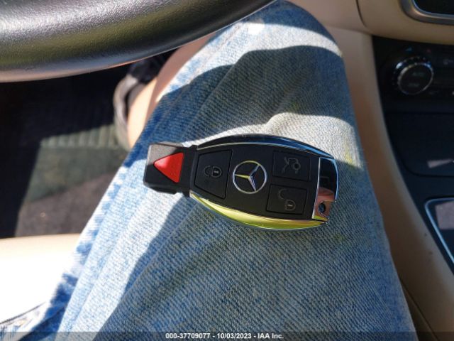 WDDSJ4GB6GN360008 Mercedes-Benz Cla Cla 250