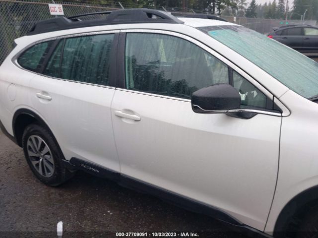 4S4BTAAC2M3195520 Subaru Outback