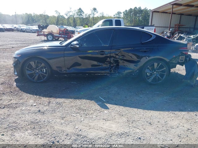 Genesis G70 2.0T 2023 KMTG34TAXPU115680 Image 14