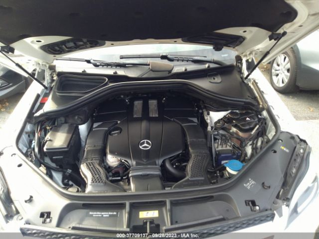 2016 MERCEDES-BENZ GL 4JGDF6EE5GA676886 Photo 9