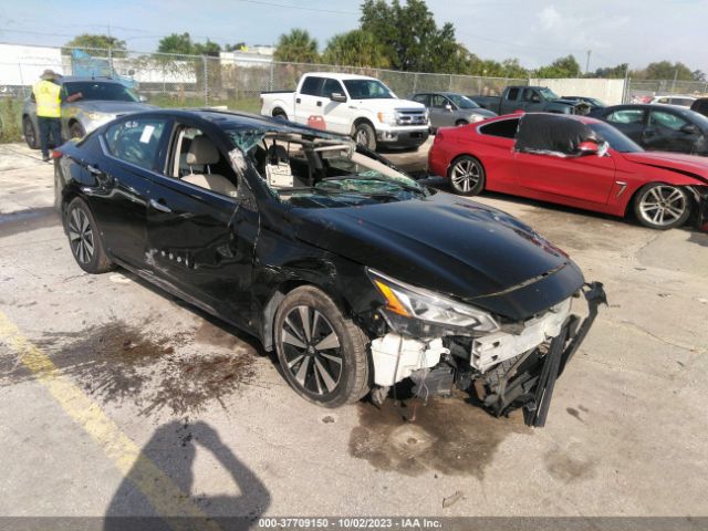 1N4BL4EV5MN315421 auction archive image