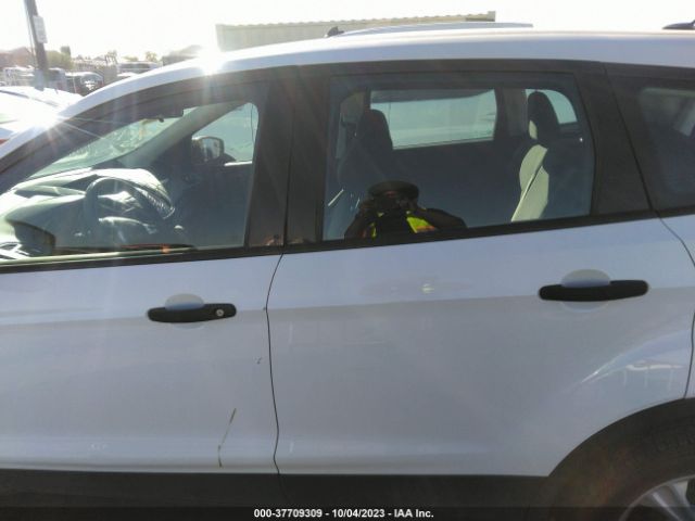 1FMCU0F7XEUE13660 Ford ESCAPE S