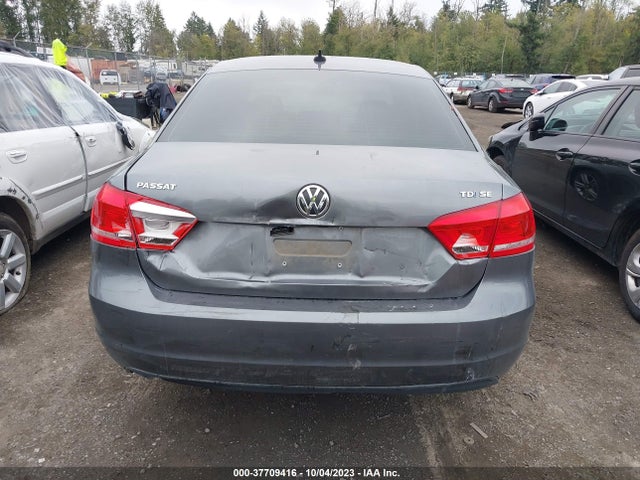 1VWBV7A39FC093231 Volkswagen Passat 2.0l Tdi Se W/sunroof