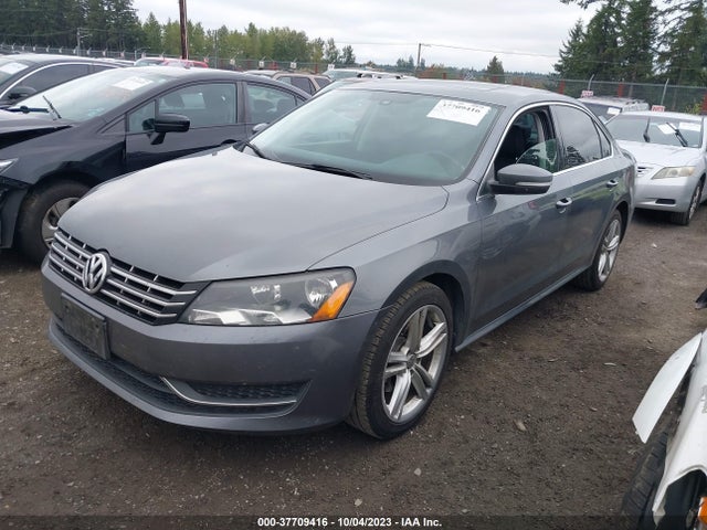1VWBV7A39FC093231 Volkswagen Passat 2.0l Tdi Se W/sunroof