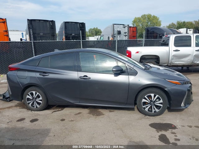 Toyota Prius Prime Premium 2017 JTDKARFPXH3021219 Image 14