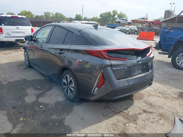 Toyota Prius Prime Premium 2017 JTDKARFPXH3021219 Image 3