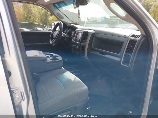 RAM 2500 Tradesman 2016 3C6UR5CJ8GG114348 Image 5