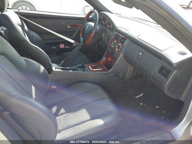 2002 MERCEDES-BENZ SLK-CLASS 3.2L VIN: WDBKK65F82F262544