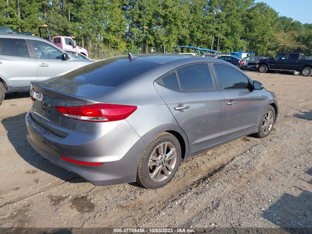 Hyundai Elantra Value Edition 2018 5NPD84LFXJH360690 Image 4