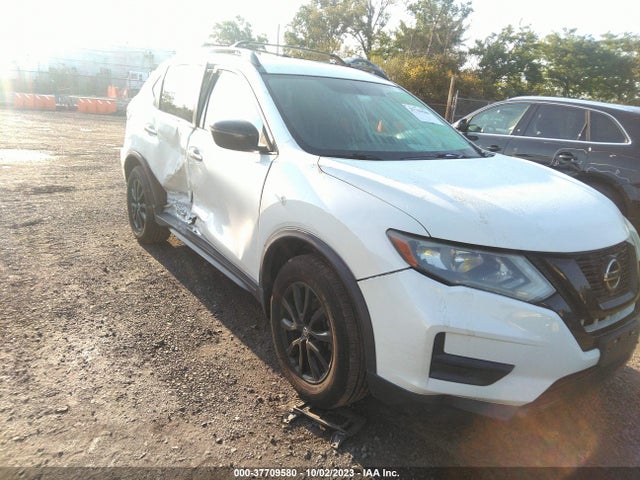 2018 NISSAN ROGUE SV VIN: 5N1AT2MV0JC727907