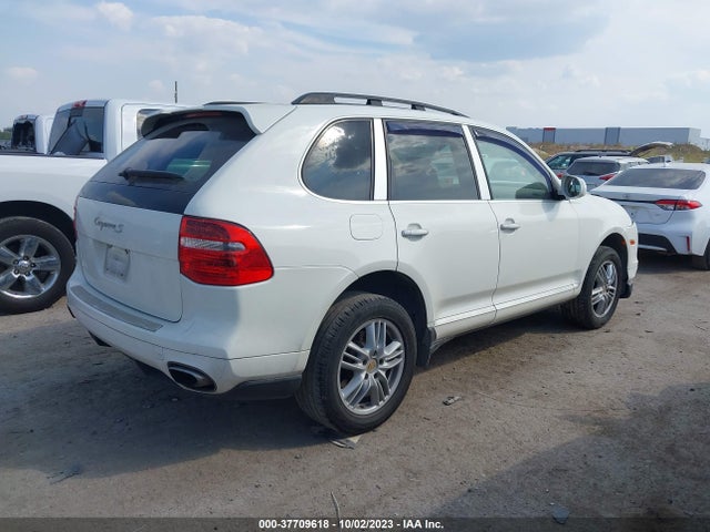 2009 PORSCHE CAYENNE WP1AB29P09LA45010 Photo 3