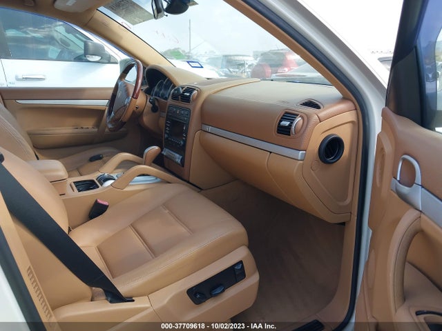 2009 PORSCHE CAYENNE WP1AB29P09LA45010 Photo 4