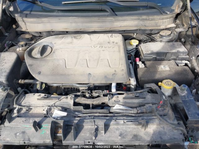 1C4PJMCSXHW532185 Jeep Cherokee Latitude