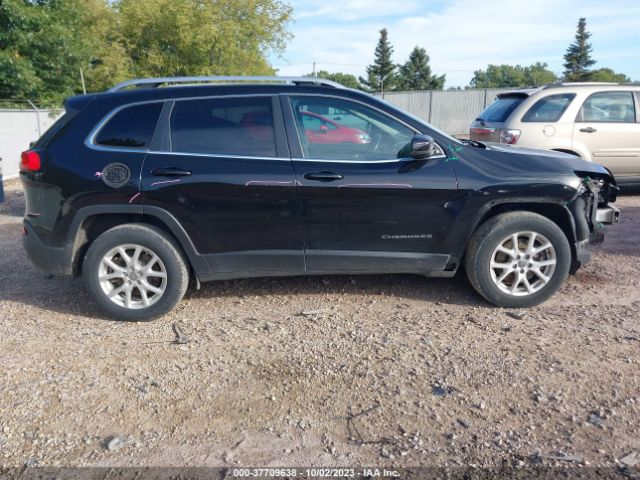 1C4PJMCSXHW532185 Jeep Cherokee Latitude