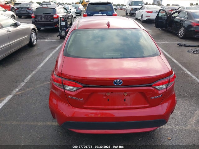 Toyota Corolla Hybrid Le 2021 JTDEAMDE4MJ009221 Image 16