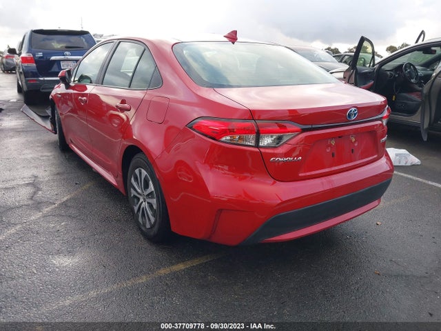Toyota Corolla Hybrid Le 2021 JTDEAMDE4MJ009221 Image 3