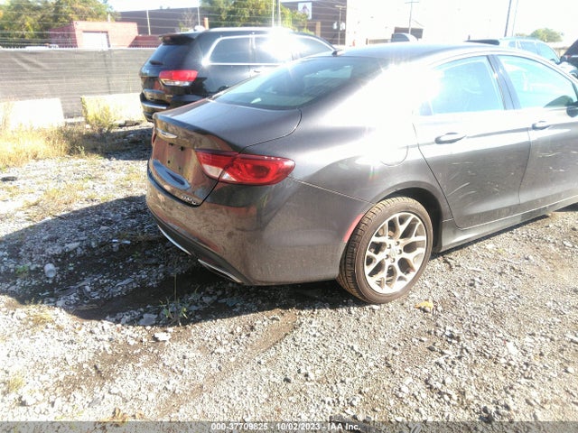 1C3CCCEG3FN542771 Chrysler 200 C