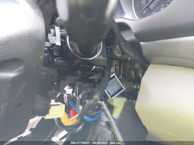 2020 HYUNDAI ELANTRA SE VIN: 5NPD74LF8LH605993