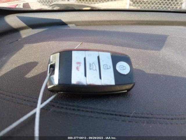 KNDPN3AC1H7186709 KIA Sportage Ex