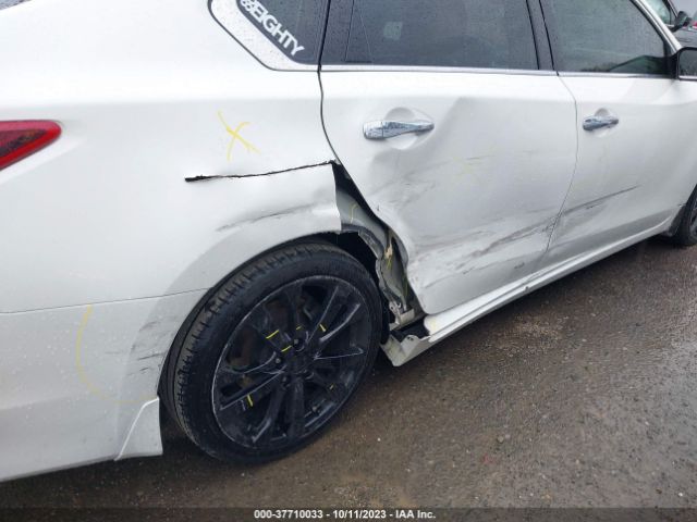 1N4AL3AP9JC258614 Nissan Altima 2.5 Sr