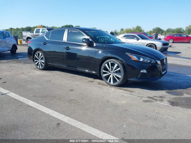 Auction sale of the 2019 Nissan Altima 2.5 Sr, vin: 1N4BL4CV6KC158820, lot number: 37710201