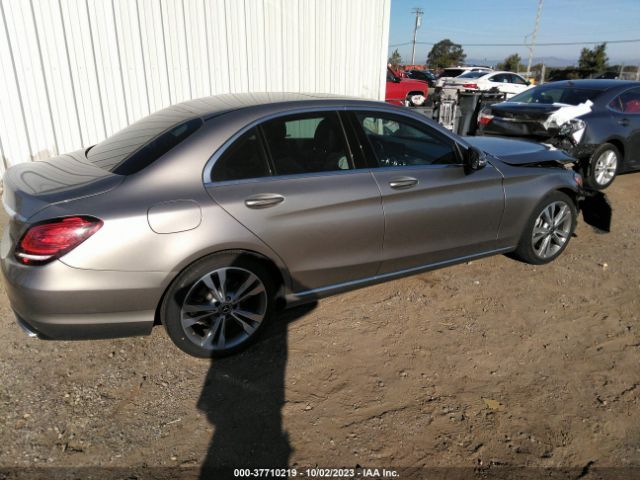 55SWF8DB8KU315084 Mercedes-Benz C-class C 300