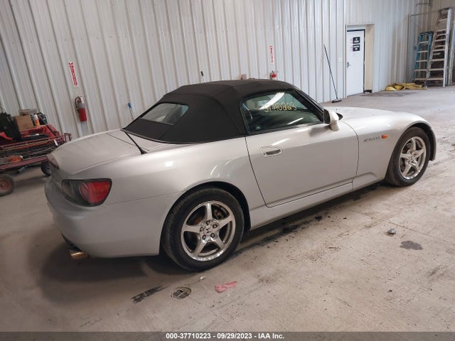2002 HONDA S2000 JHMAP11452T009056 Photo 3
