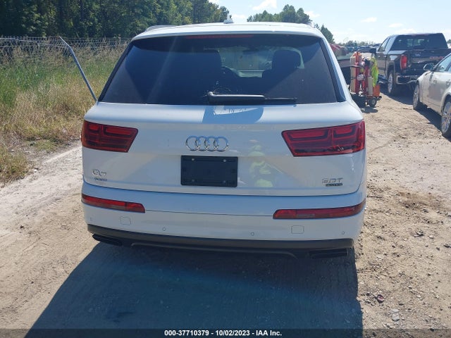 Audi Q7 3.0t Premium 2018 WA1VAAF78JD033667 Image 16