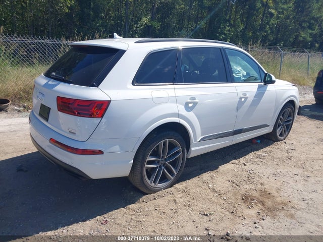 Audi Q7 3.0t Premium 2018 WA1VAAF78JD033667 Image 4