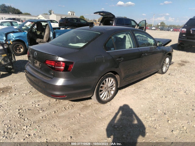 3VWL17AJ9GM213883 Volkswagen Jetta Sedan 1.8t Sel